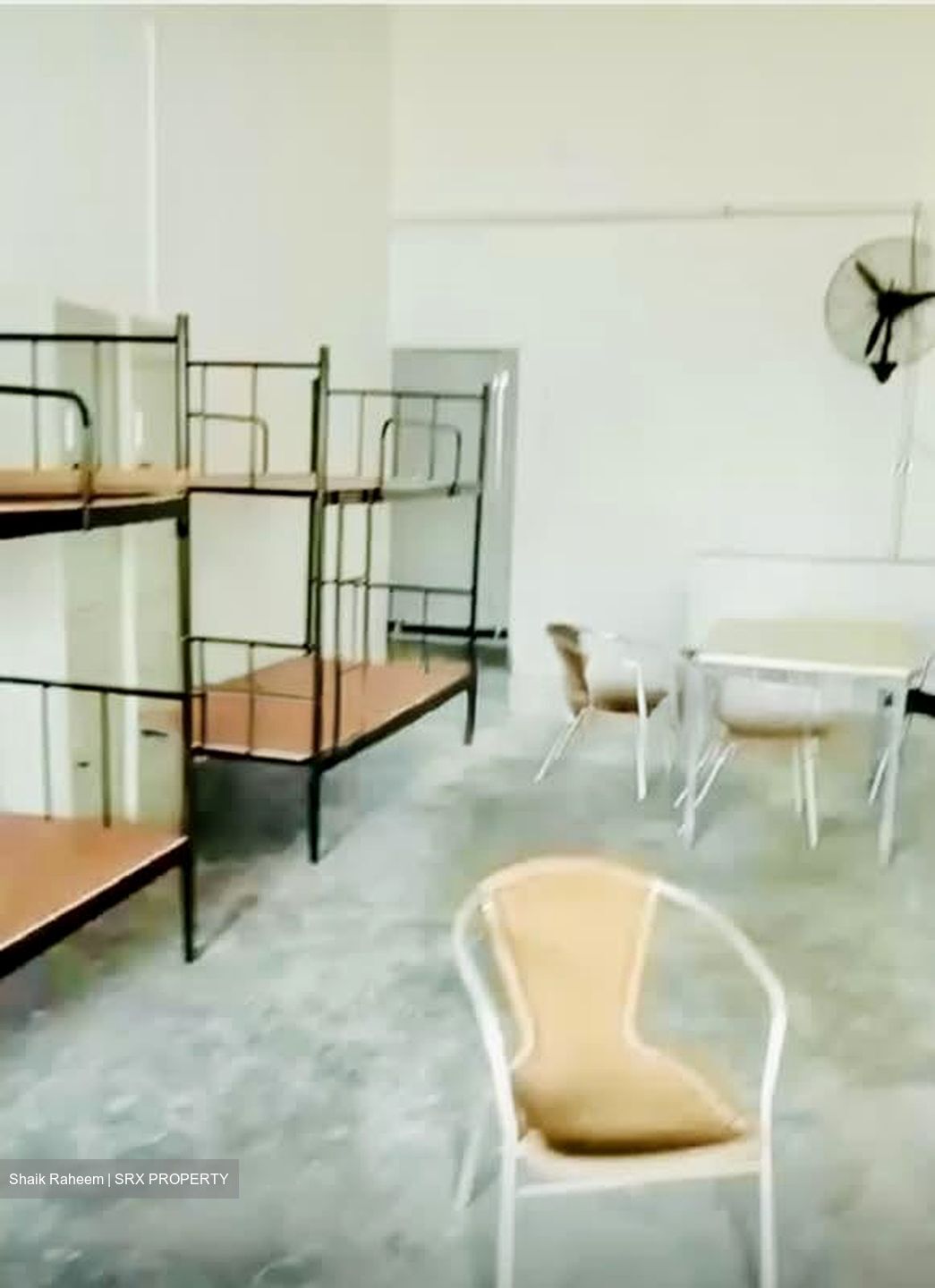 Fong Tat Building (D13), Factory #572974661